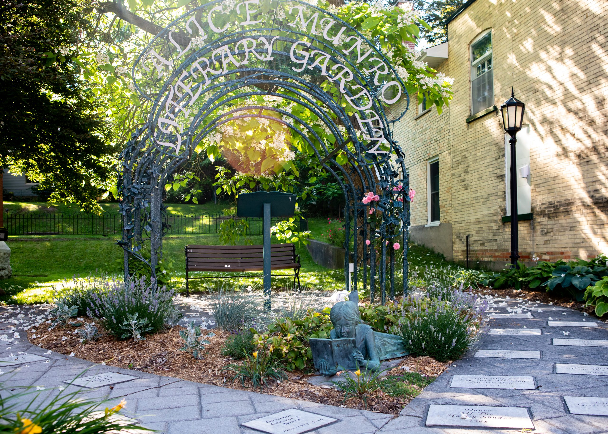 0F5A9610 Alice Munro Literary Garden