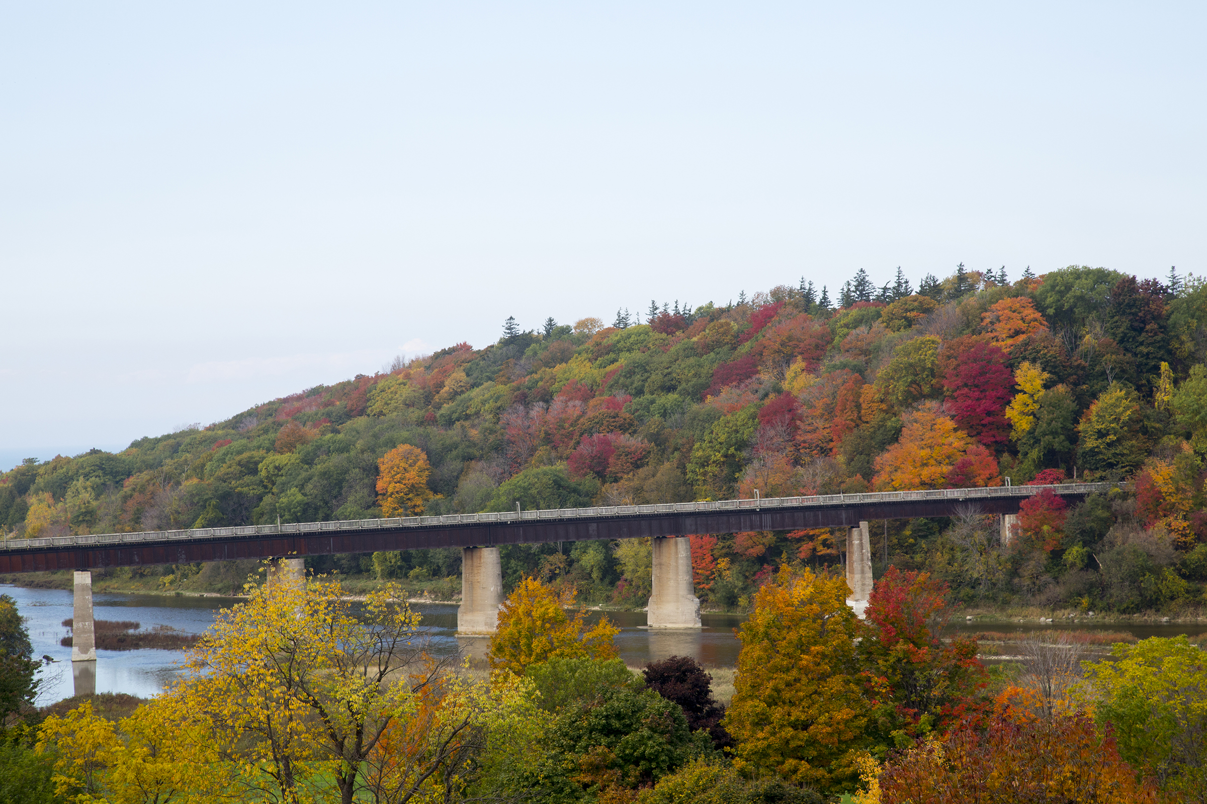 mennesetung bridge